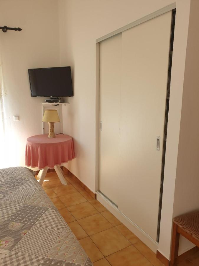 Villa Kadinela, 200M From Kamenjak, Huge Quiet Garden With Barbecue, 2 New Kitchens 프레멘투라 외부 사진